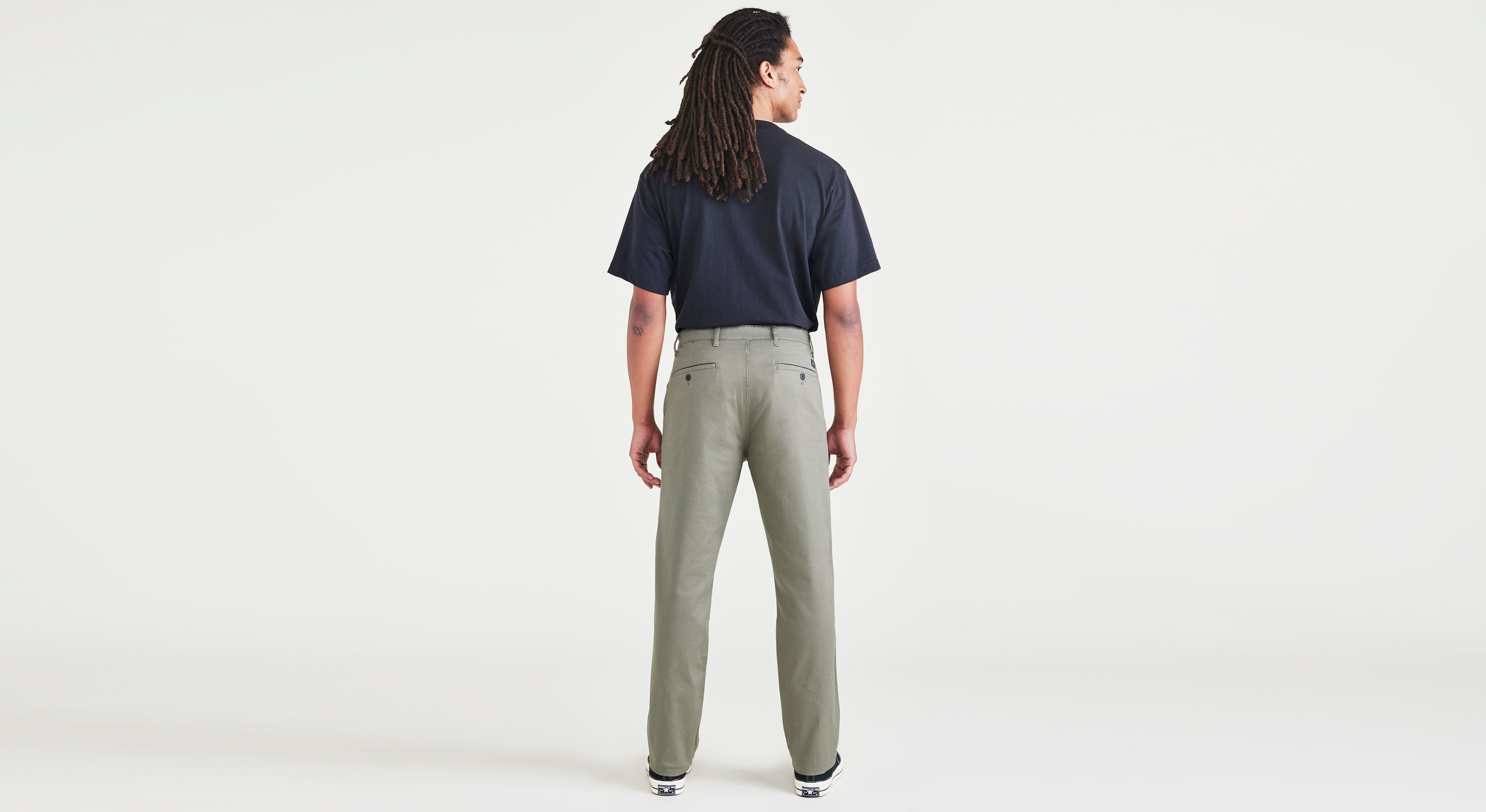 dockers heren Verfijnde chino's Signature Kaki Slim Fit Pants