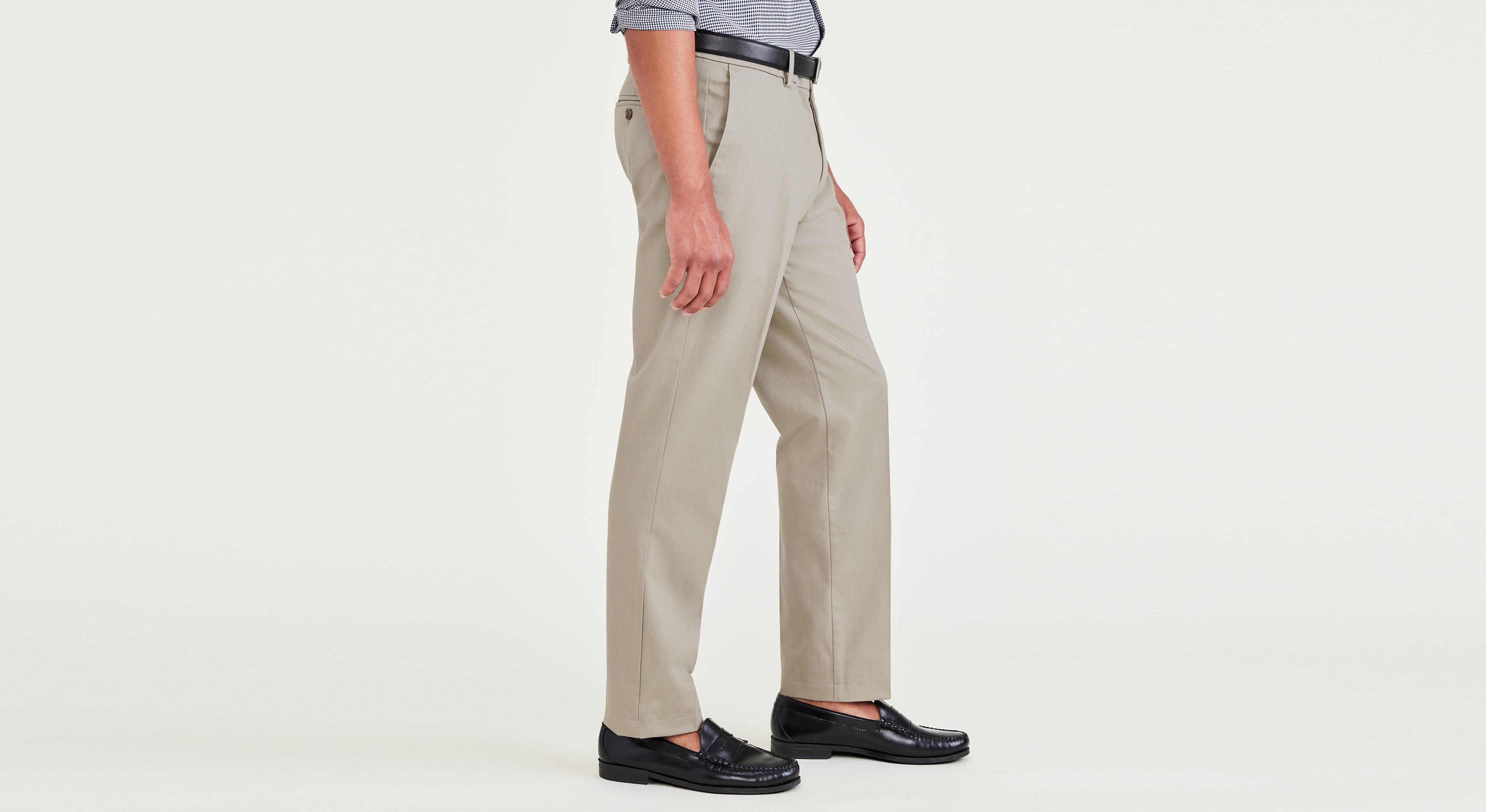 Signature Iron Free Khakis, Creased, Slim Fit with Stain Defender