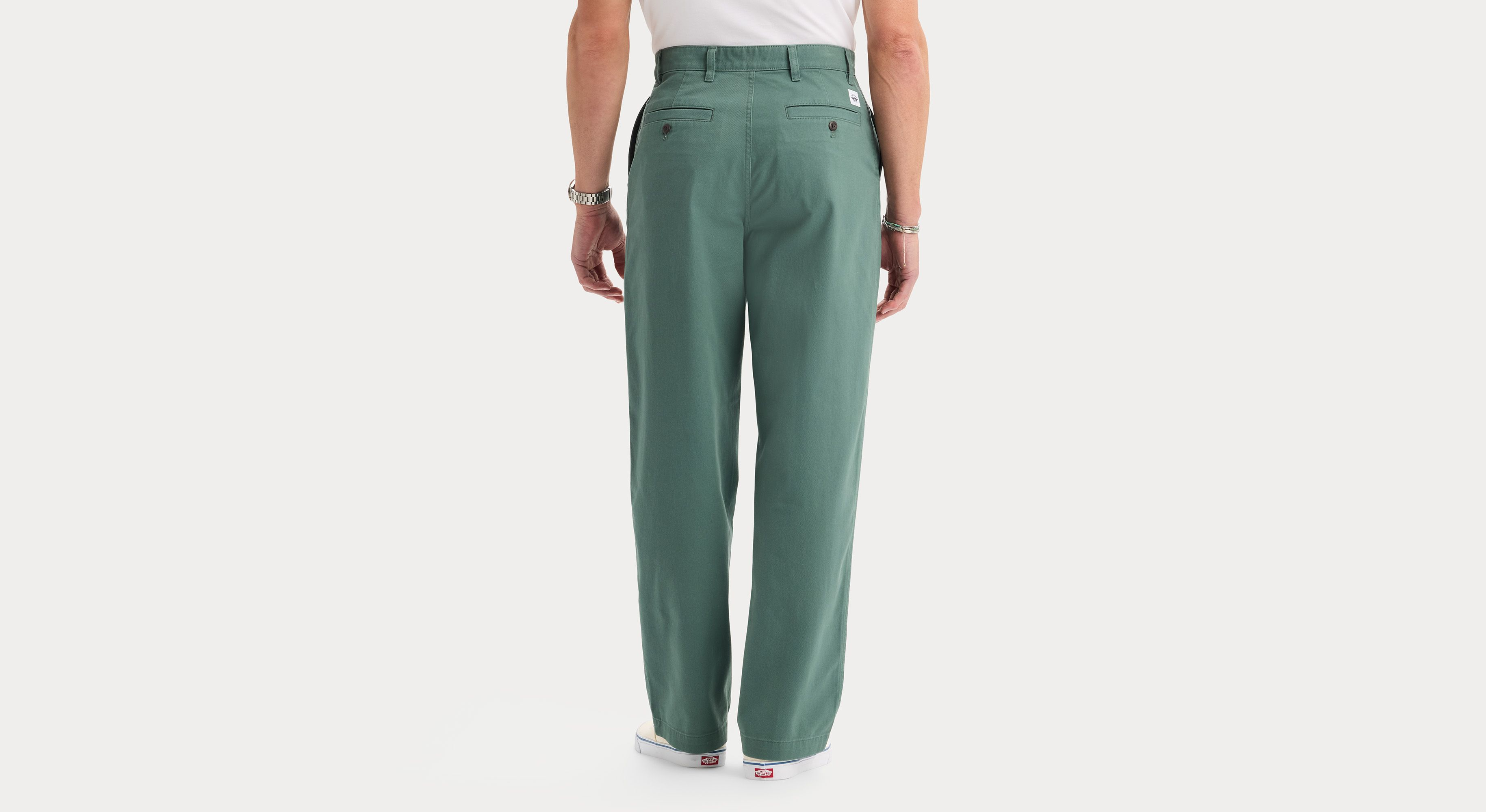 Eighty-Six Original Chino Pants, Loose Fit - Dockers®