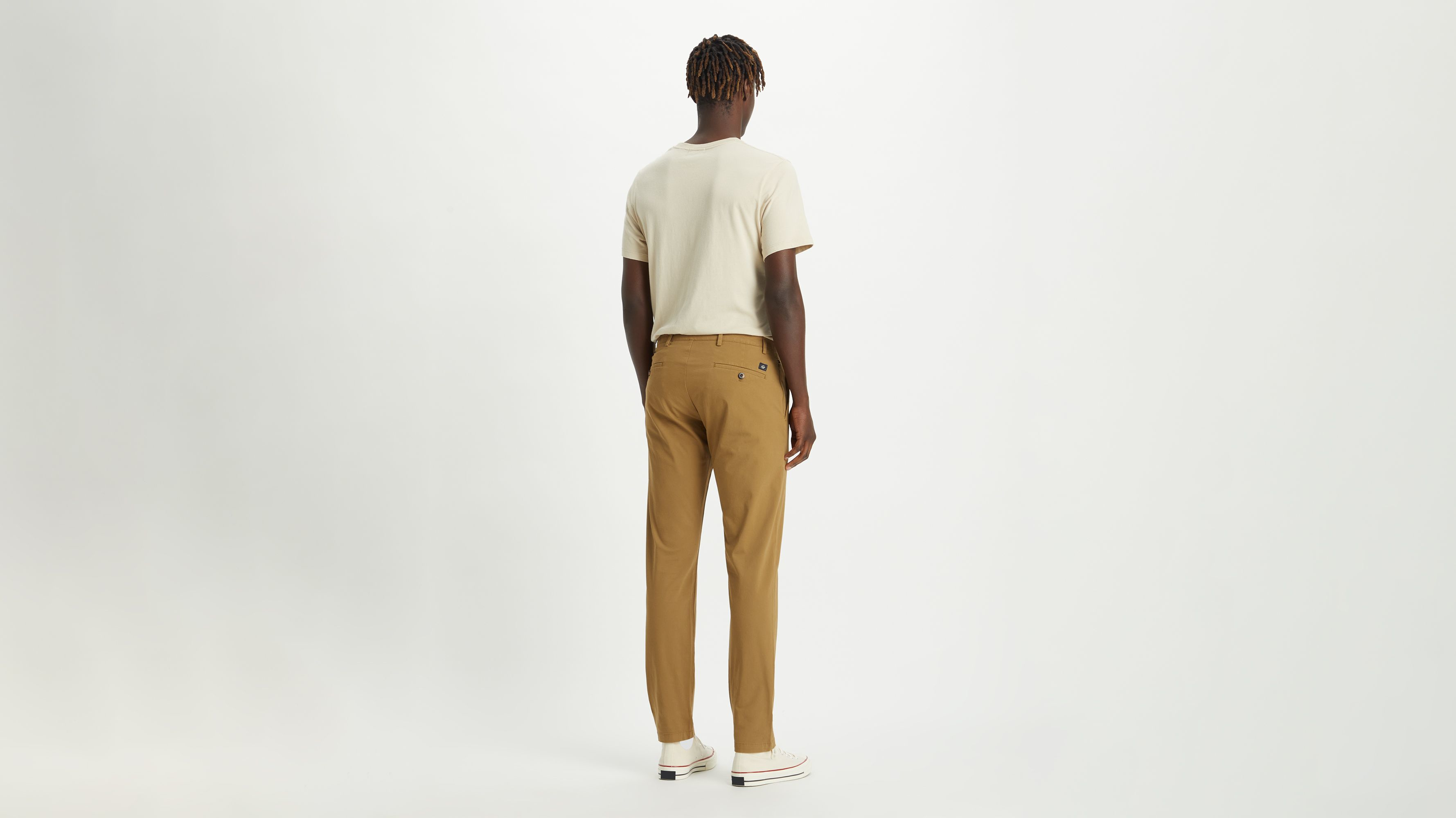 Crafted Khaki Pants, Slim Tapered Fit – Dockers®