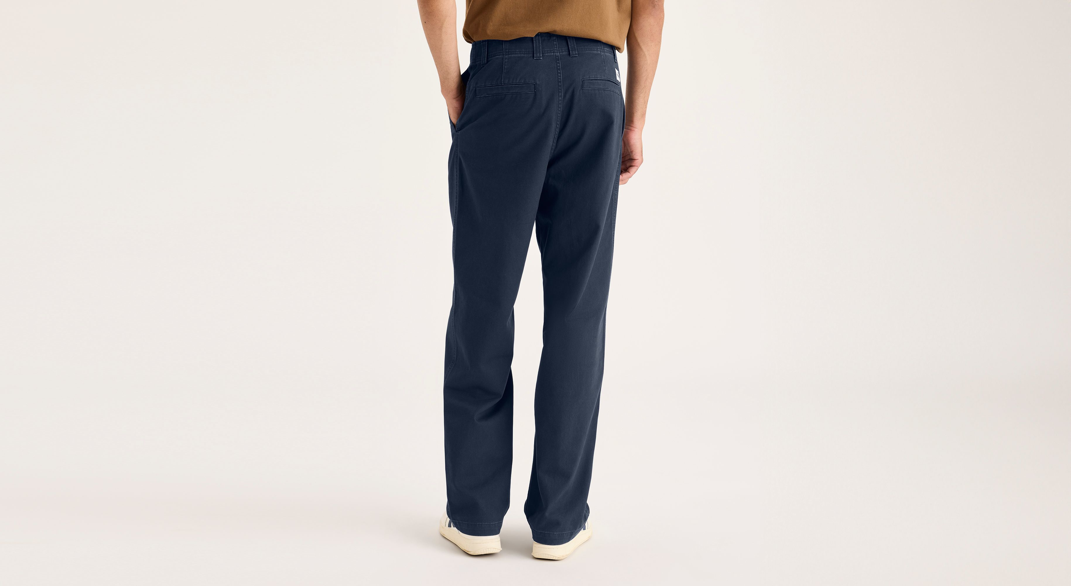 Eighty-Six Alpha Chino Pants, Loose Fit – Dockers®