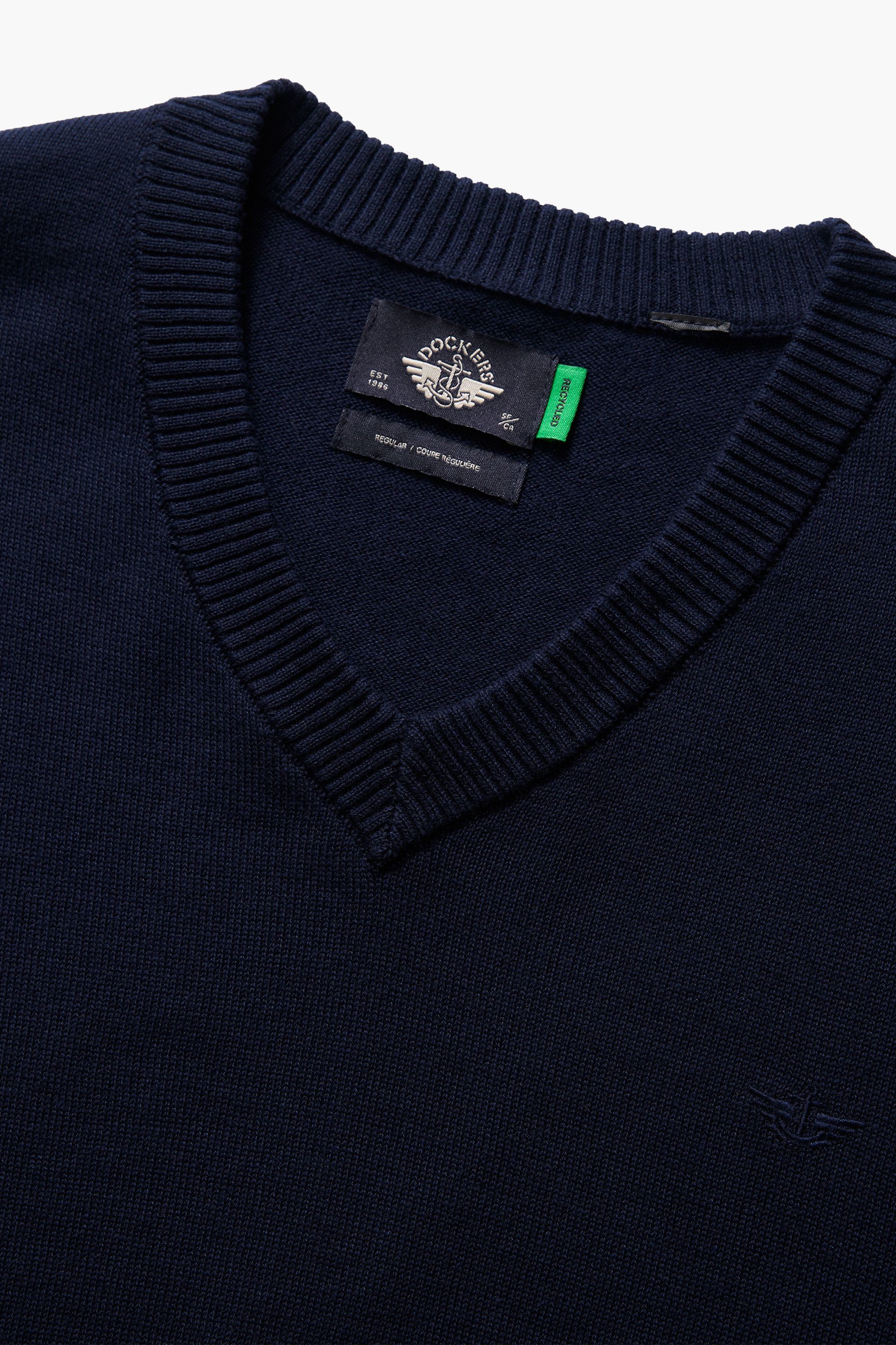 V Neck Sweater - Dockers®