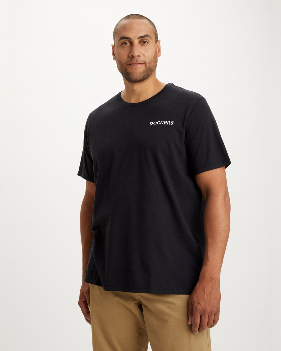 Front view of model wearing Black Big and Tall Graphic Tee Shirt.