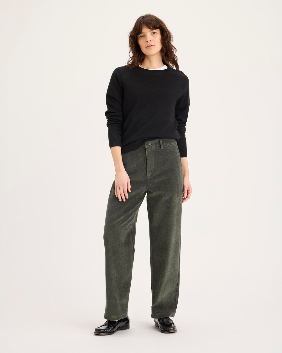 Front view of model wearing Chimera Blake Chino, High Straight Fit.