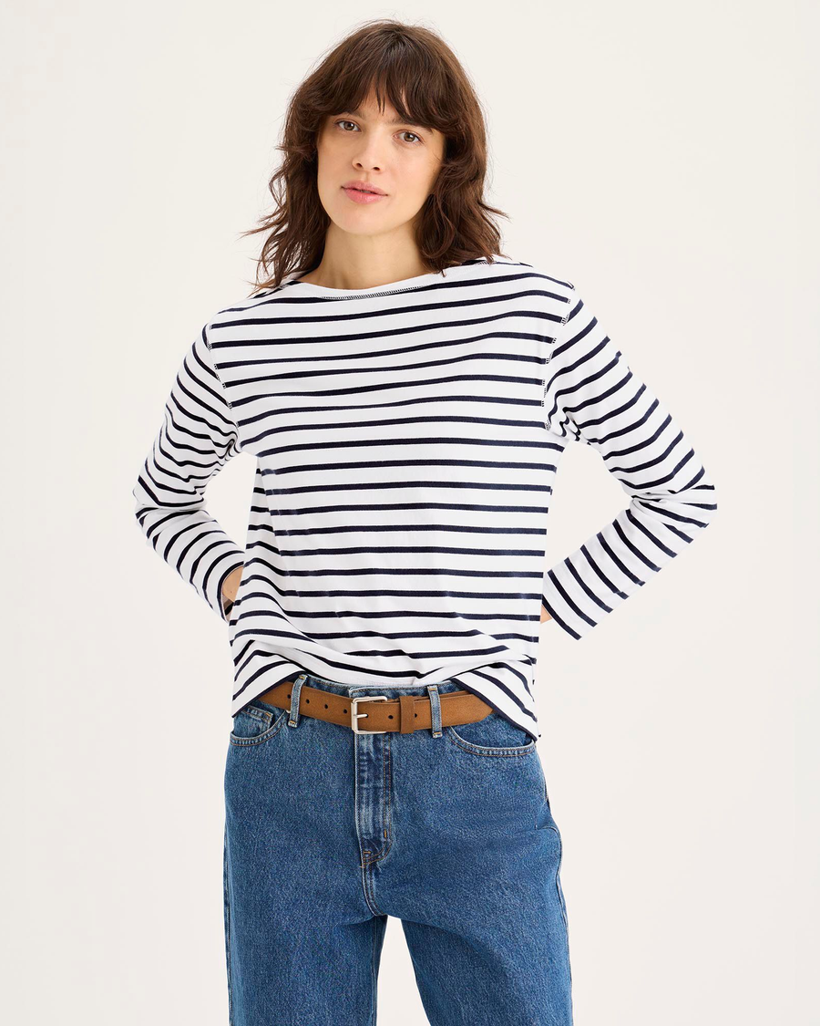 Front view of model wearing Navy Blazer Boatneck Tee, Regular Fit.