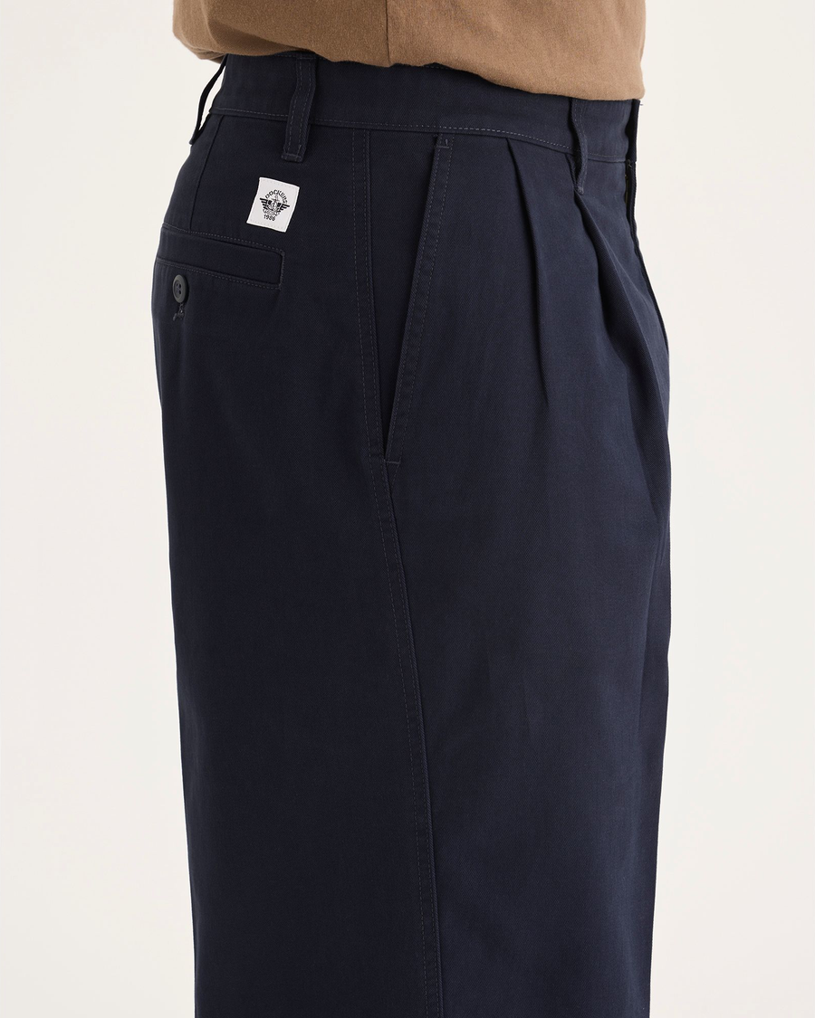 Eighty-Six Original Pleated Chinos, Loose Fit - Dockers®